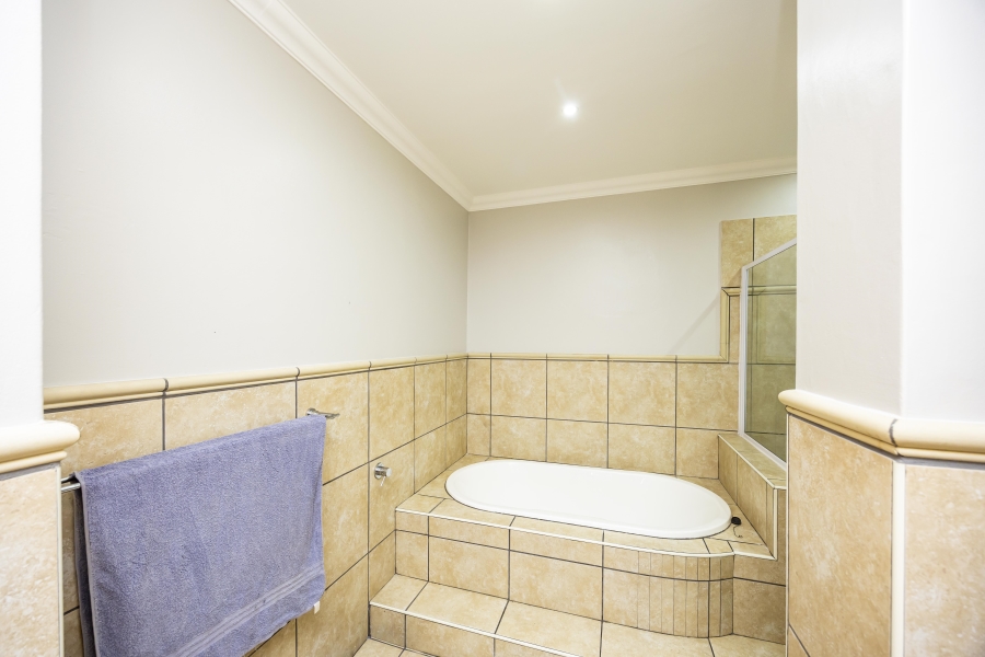 3 Bedroom Property for Sale in Baysville Eastern Cape